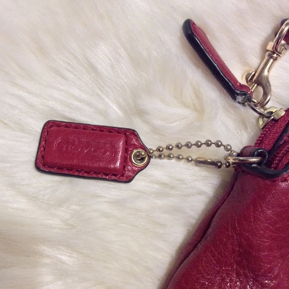 COACH Red Leather Double Wristlet BAG Handle - Picture 6 of 12